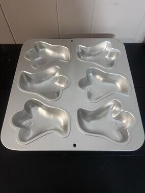 Vintage Wilton Mini Ghost Cake Pans Lot of 2 12 Cavity Halloween 2105-3845